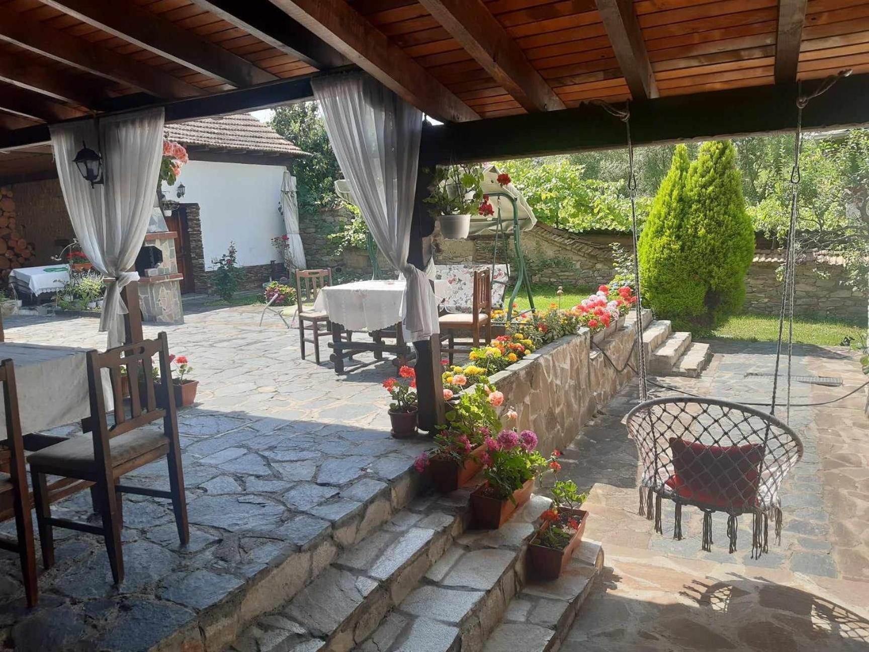 Guest House Popov Marchevo Екстер'єр фото