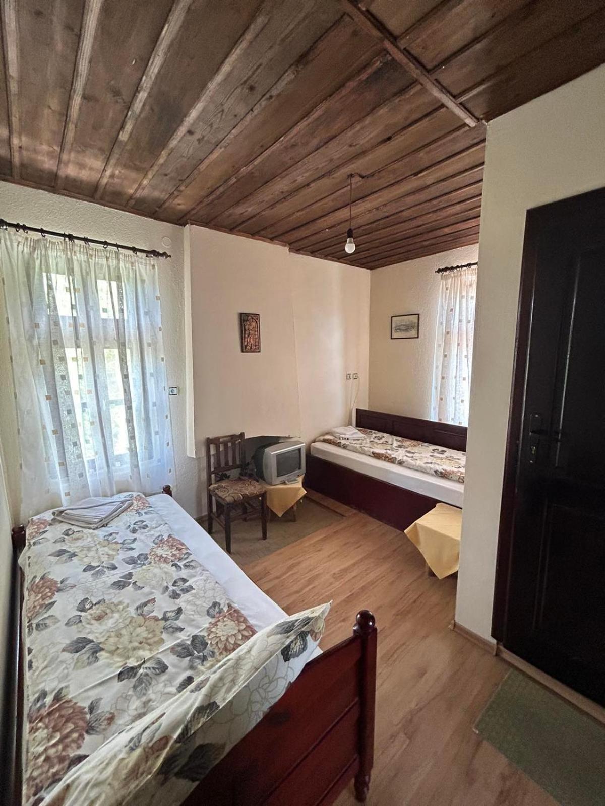 Guest House Popov Marchevo Екстер'єр фото