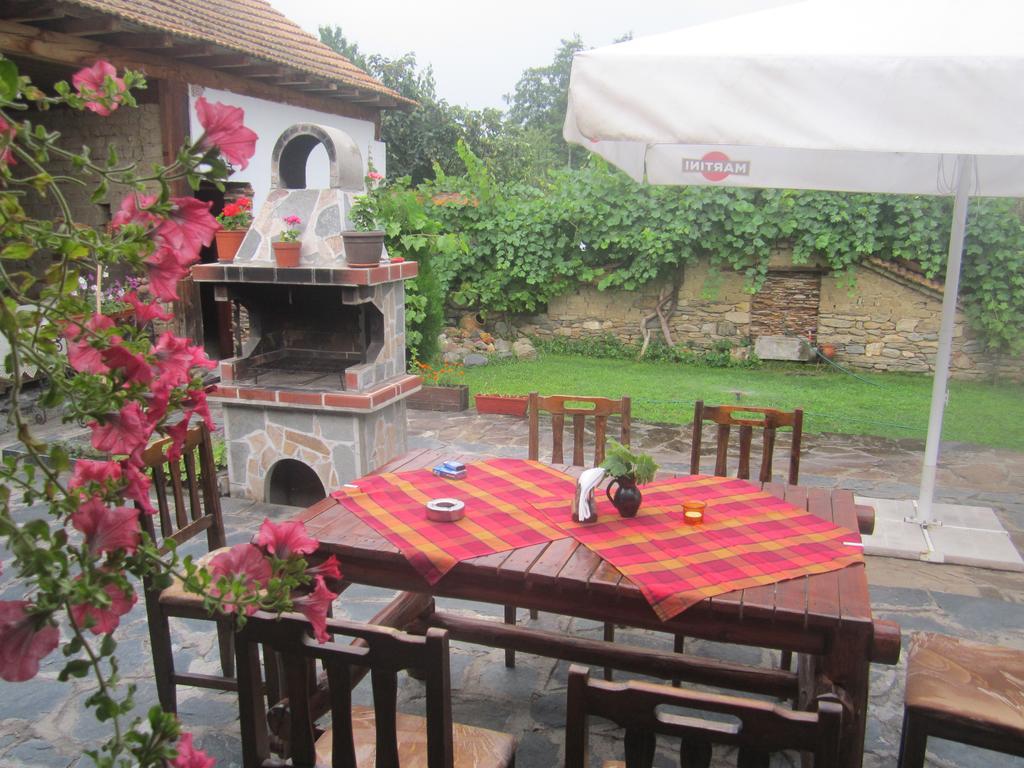 Guest House Popov Marchevo Екстер'єр фото