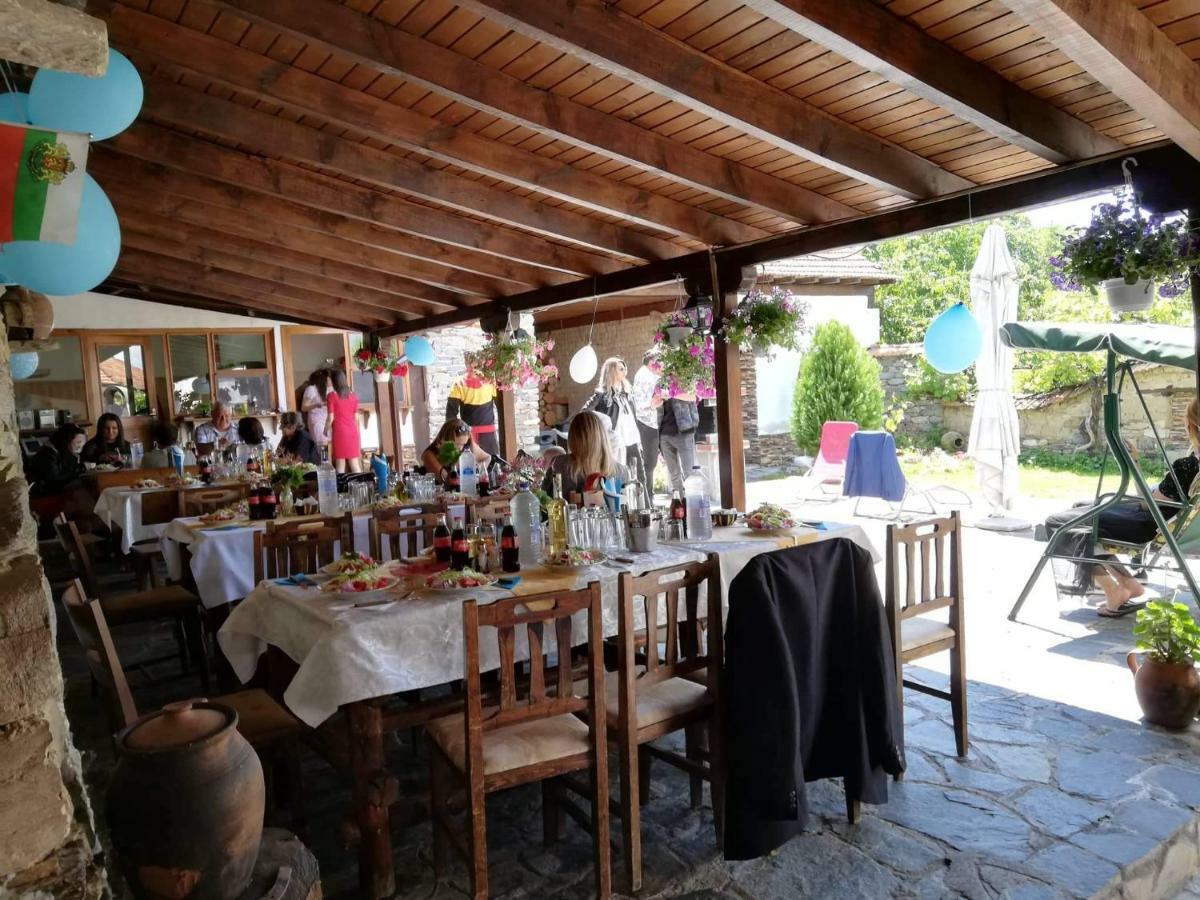 Guest House Popov Marchevo Екстер'єр фото